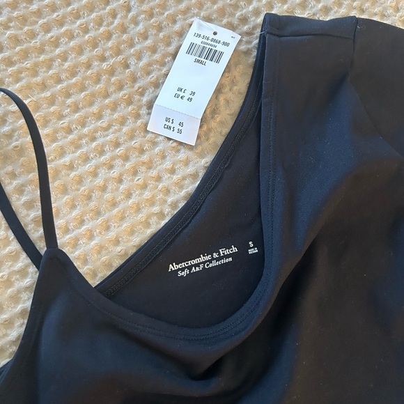 NWT Abercrombie and Fitch Black Asymmetrical Bodysuit - Picture 2 of 2